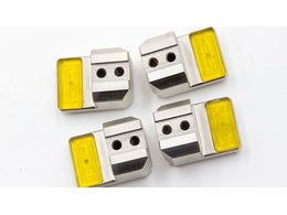 深圳機(jī)械零部件加工廠多年經(jīng)驗(yàn)的加師博與你談?wù)劸軝C(jī)械加CNC機(jī)械零件加工工常見的定位誤差、測(cè)量誤差、刀具誤差、夾具誤差