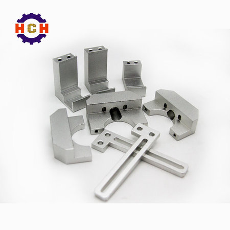  深圳精密機械零部件加工廠憑多年cnc精密機械加工的技術與經驗幫助深圳攪拌器生產商黃總在一般工廠不可能完成的時間內完成了加工的任務